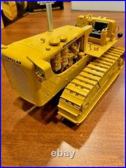 CAT D9 Series E Tractor with# 29 Cable Control First Gear 49-0148 125 Die-Cast