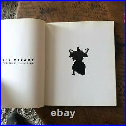 Issey Miyake Photographs/ Irving Penn 1988 Hardcover 1st Ed Japanese Fashion 80s