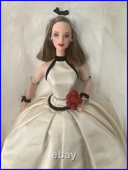 Vera Wang Barbie 1998 Limited Edition NIB First in series Mattel Barbie Doll